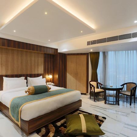 Hotel Aerostay Residency Igi Airport Delhi ニューデリー エクステリア 写真
