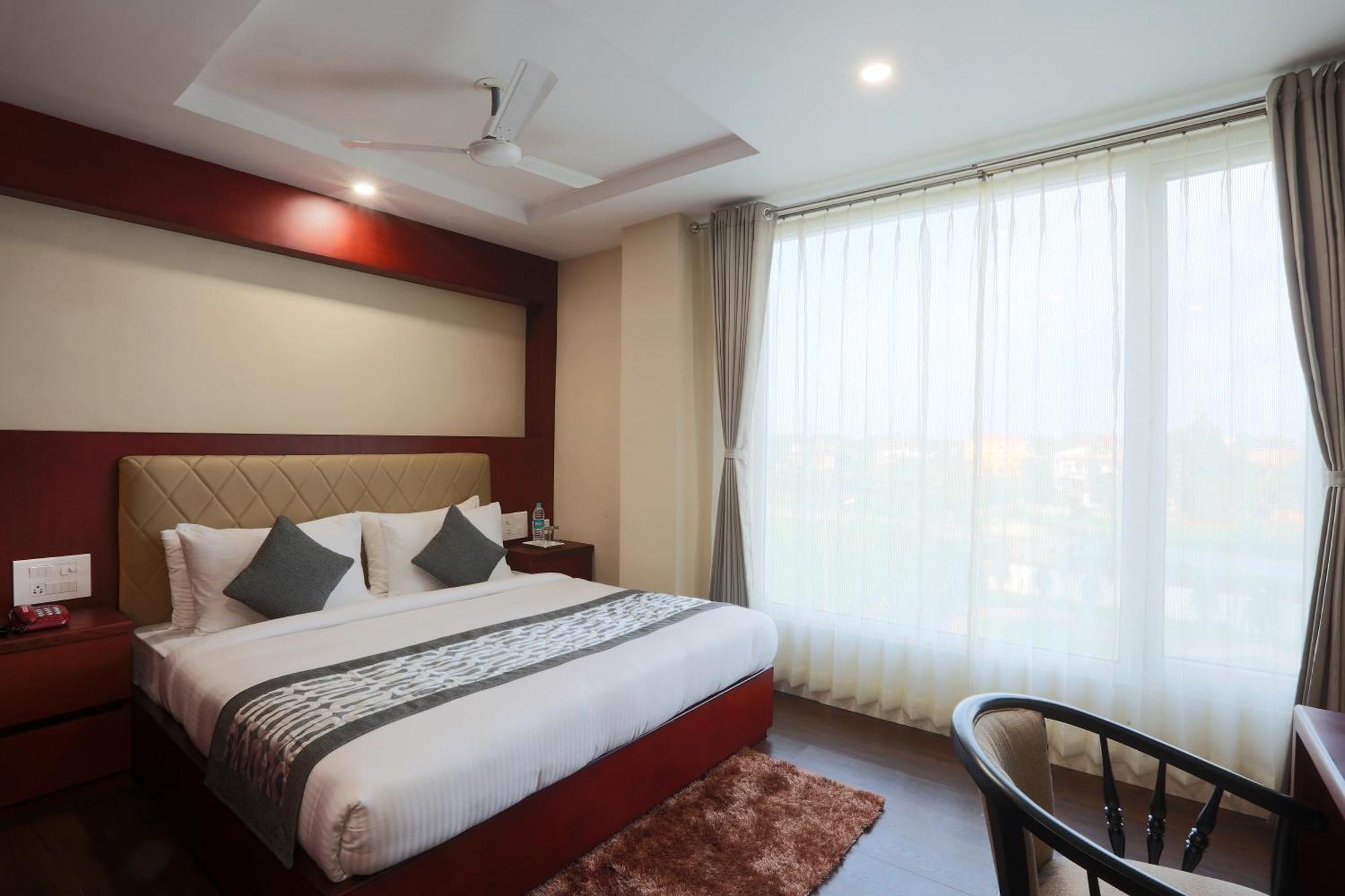 Hotel Aerostay Residency Igi Airport Delhi ニューデリー エクステリア 写真