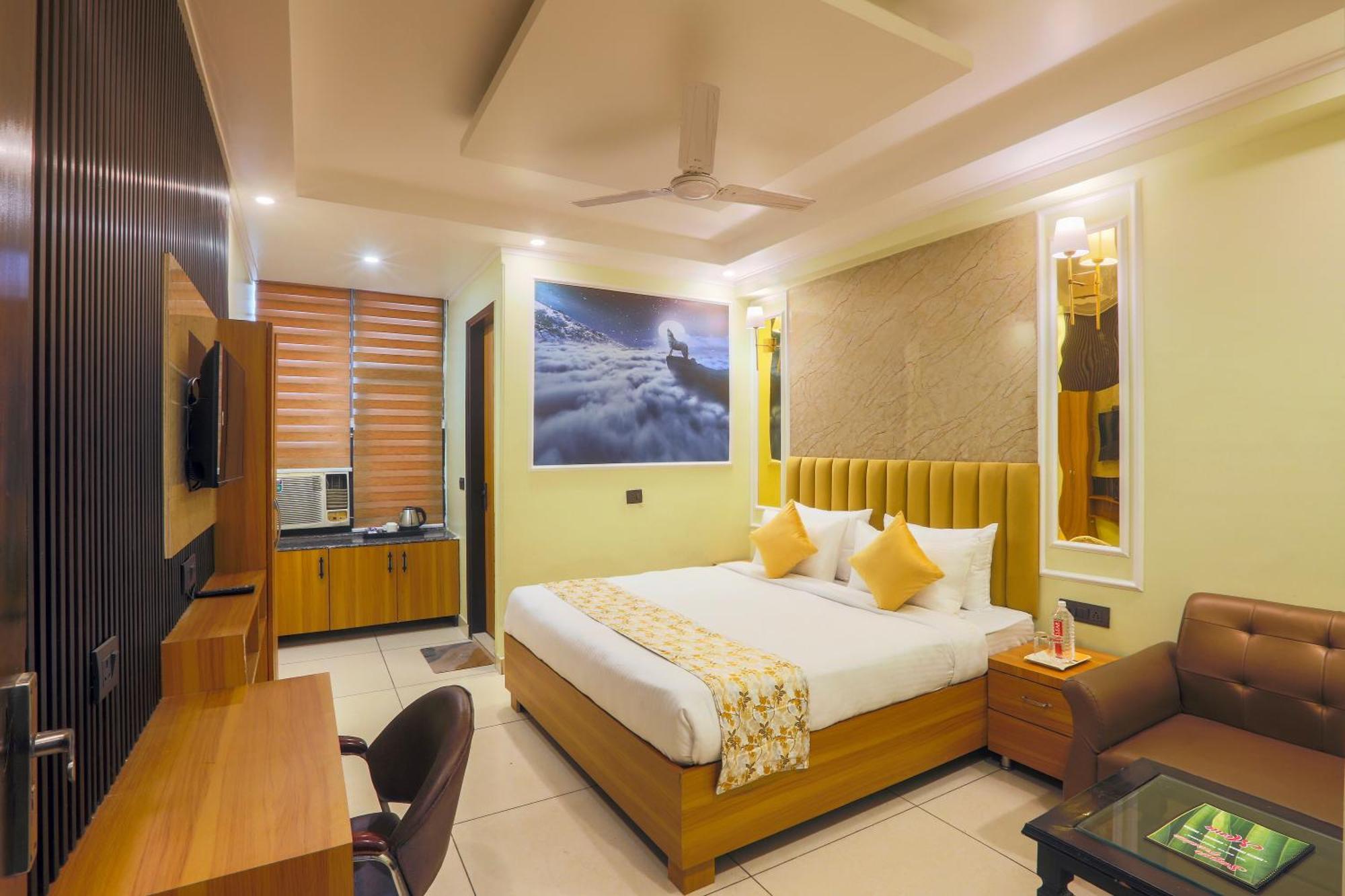 Hotel Aerostay Residency Igi Airport Delhi ニューデリー エクステリア 写真